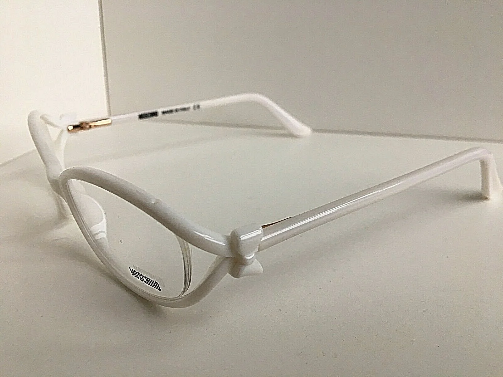 New MOSCHINO MO 101-02 W03 51mm White Women 4